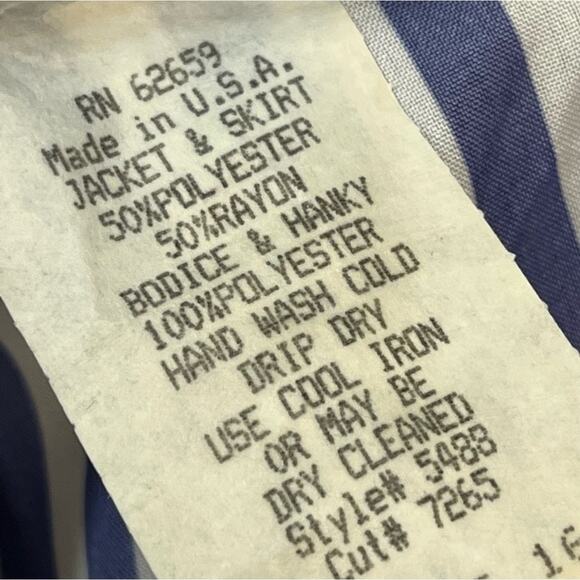 Vintage Dress and Blazer- Size 16 - Picture 9 of 16